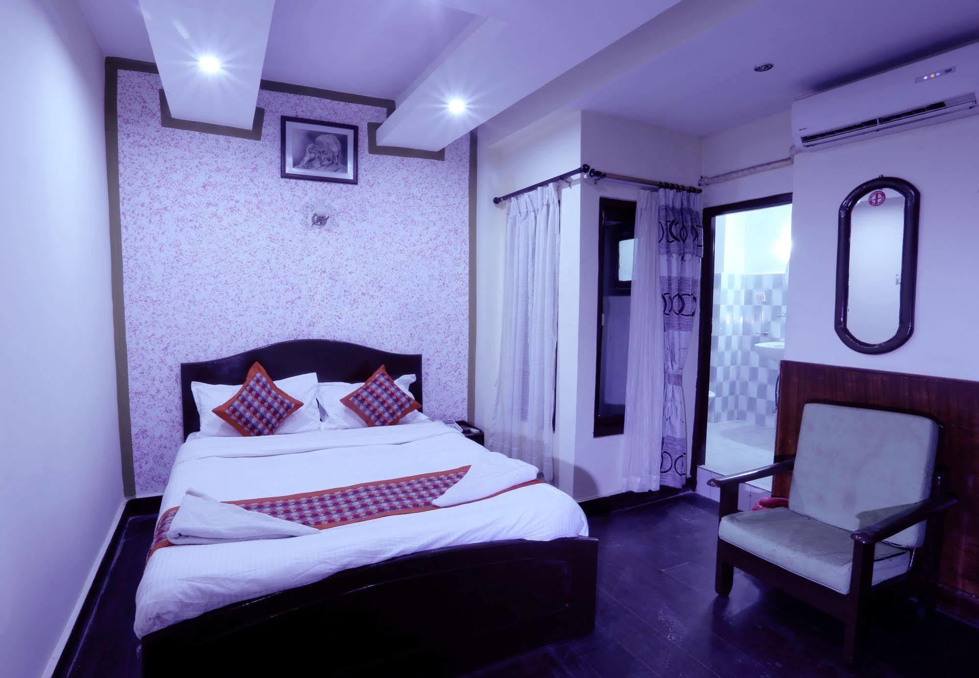 Oyo 153 Aster Hotel Nepal Kathmandu Luaran gambar