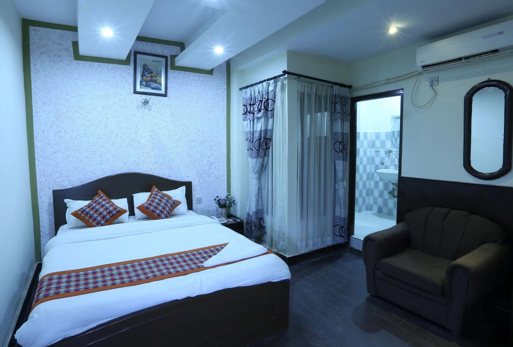 Oyo 153 Aster Hotel Nepal Kathmandu Luaran gambar