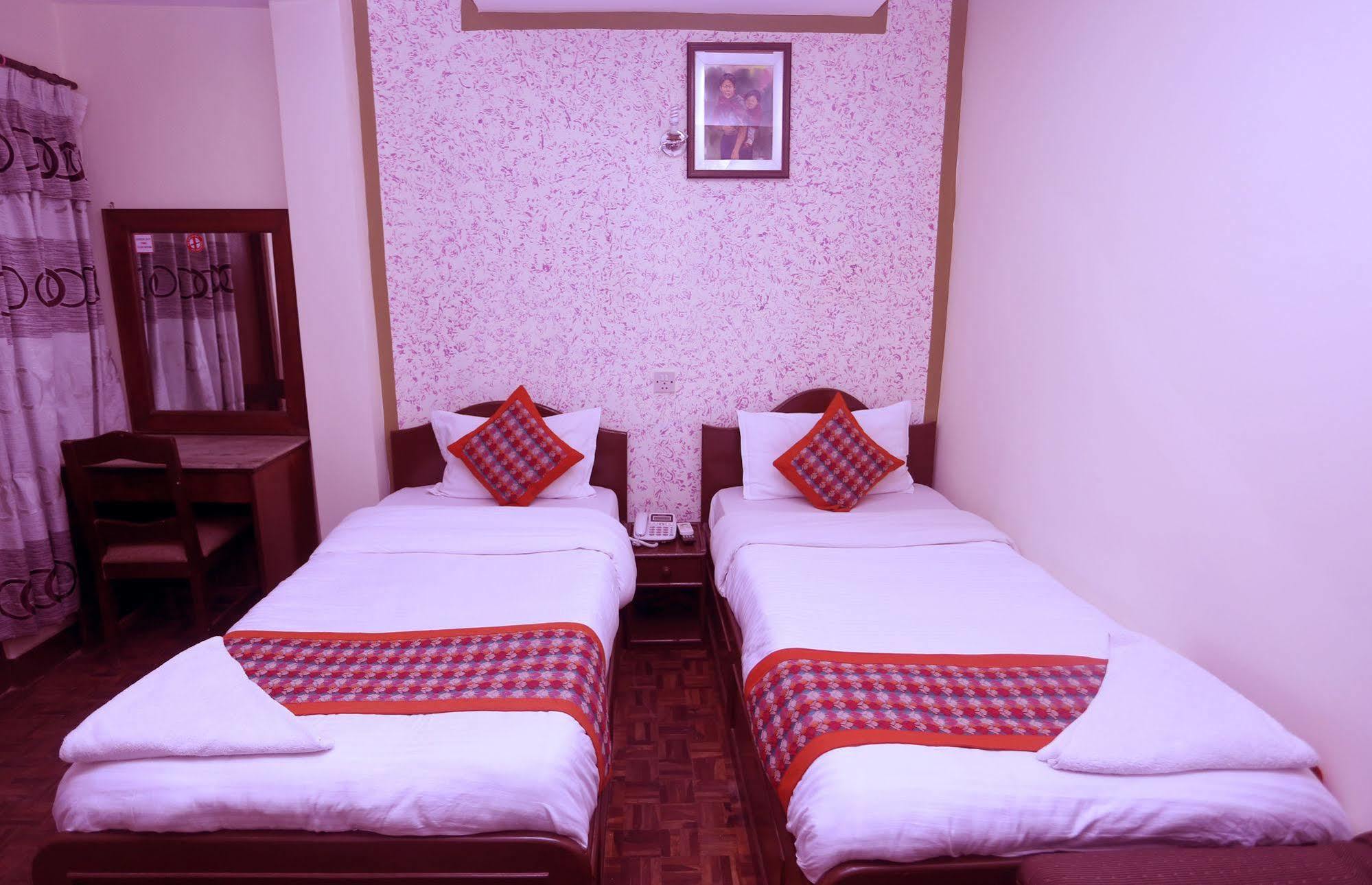 Oyo 153 Aster Hotel Nepal Kathmandu Luaran gambar